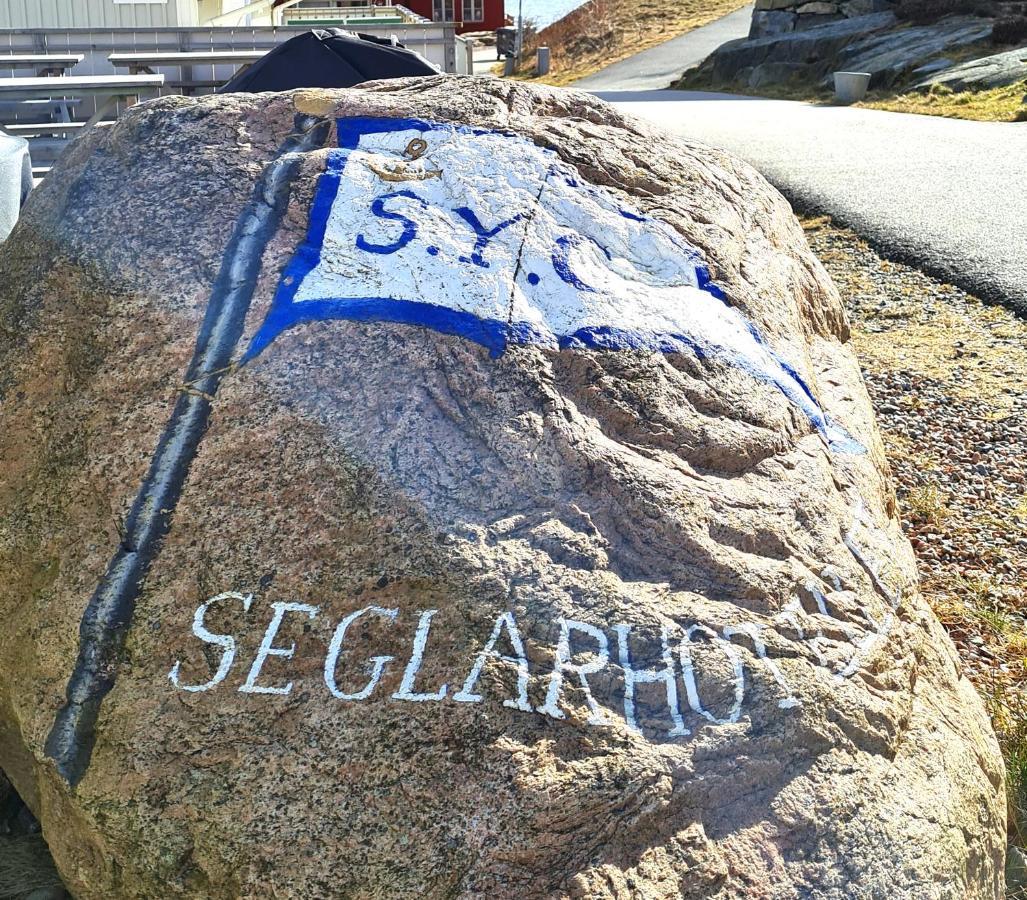 Seglarhotellet - Vandrarhem Pa Kaeringoen Карингон Екстериор снимка